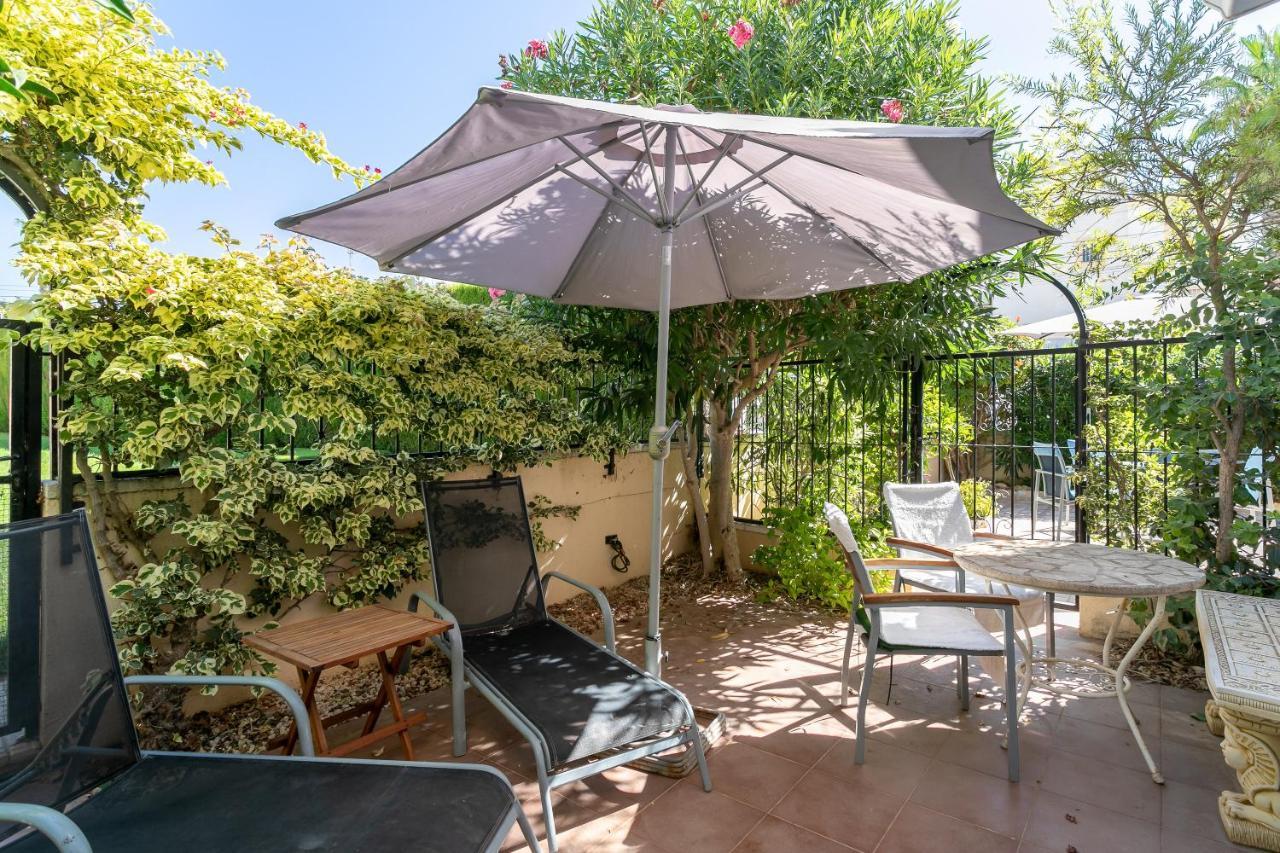 Heads 2 Holiday Homes Apartment Villamartin  Exterior foto